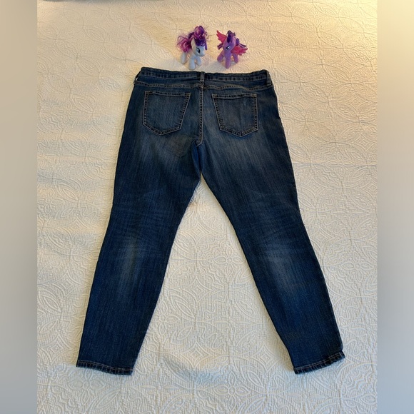 GAP Jeans - Picture 3 of 4